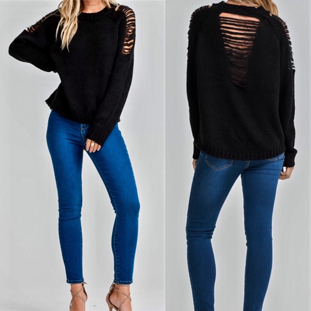 💥Distressed Black Sweater💥